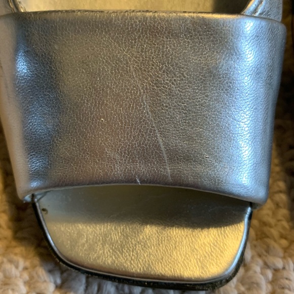 Steve Madden Silver heels, Size 7 - Picture 9 of 11